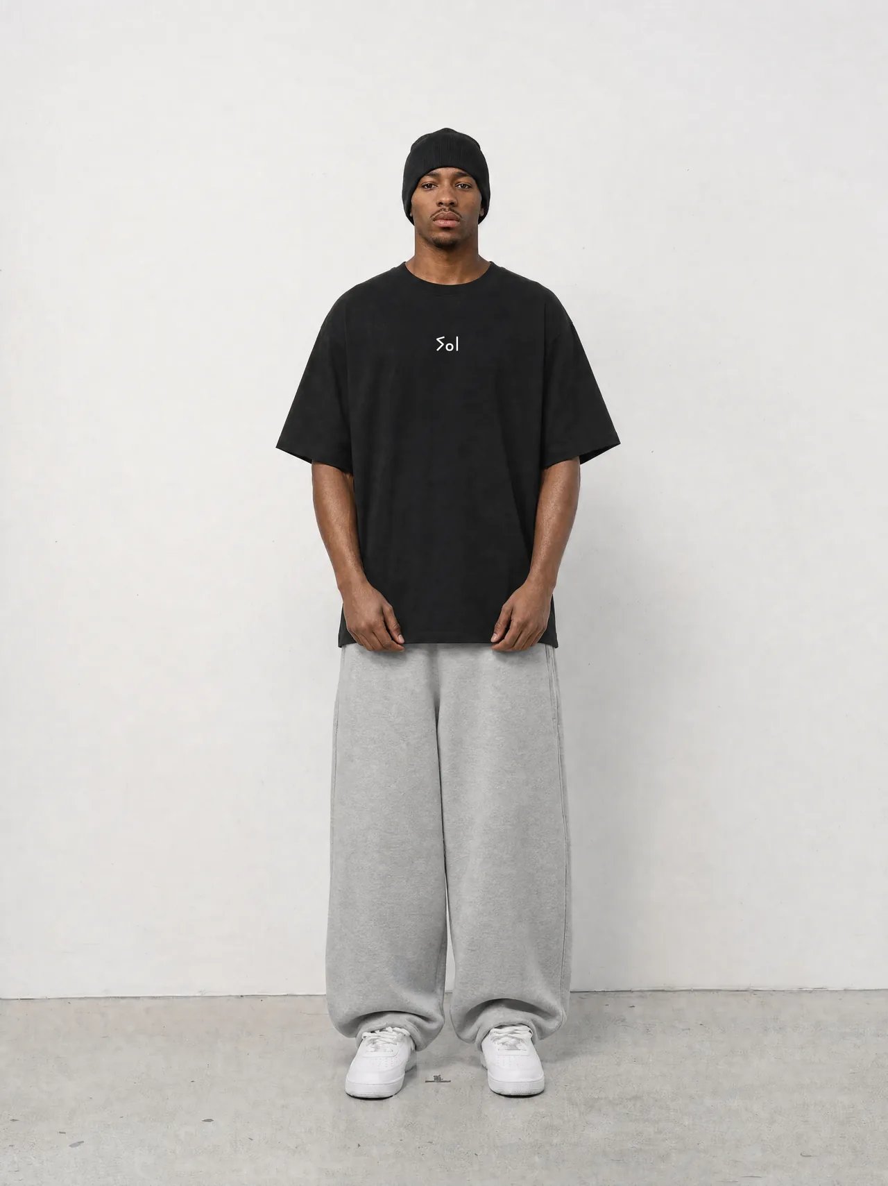 SIGNATURE TEE - BLACK