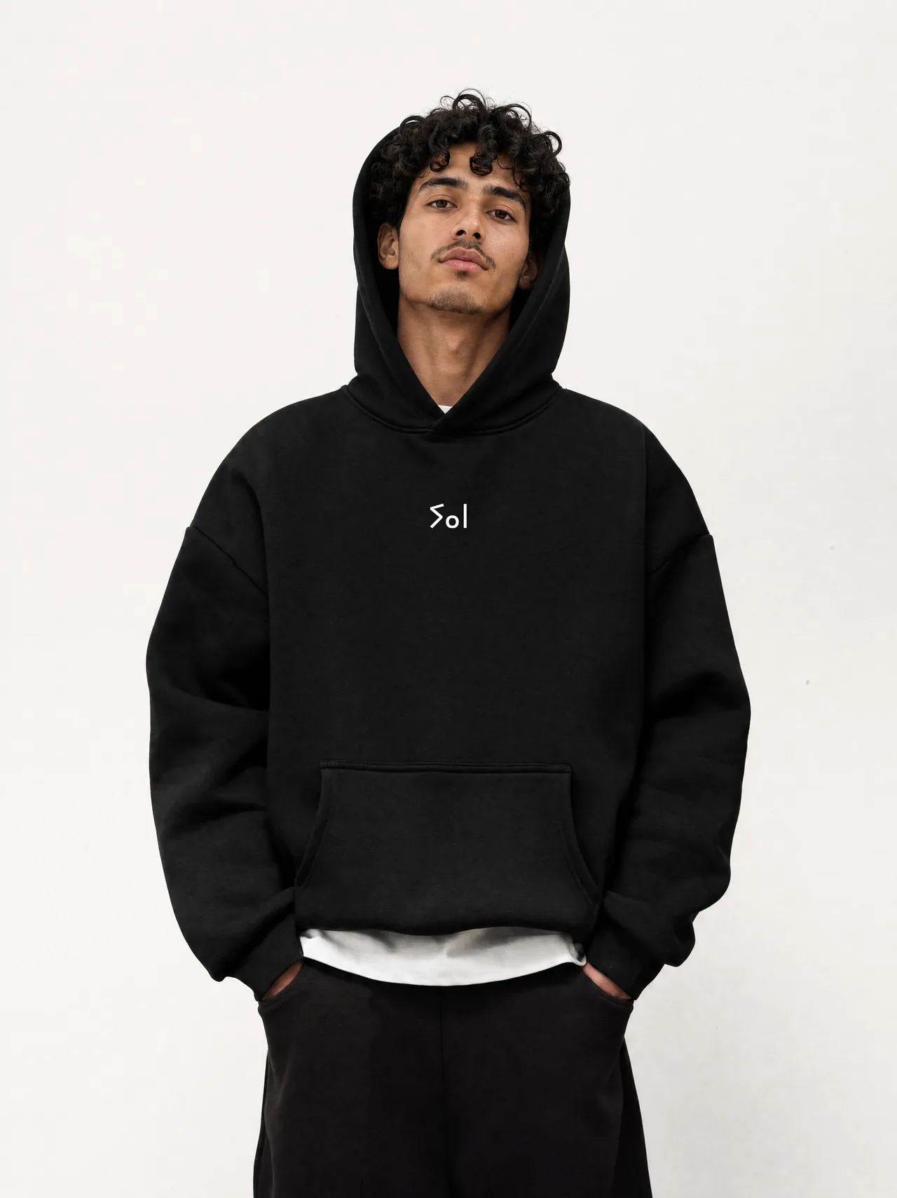 COZY HOODIE - BLACK
